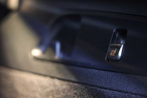 Mercedes GLC Coupé GLC 300 e 4MATIC **AMG Line** - Foto 59