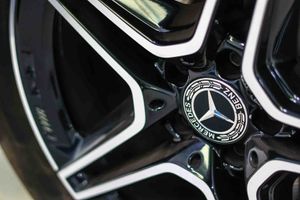 Mercedes GLC Coupé GLC 300 e 4MATIC **AMG Line** - Foto 16