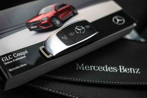 Mercedes GLC Coupé GLC 300 e 4MATIC **AMG Line** - Foto 68