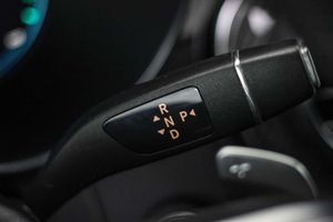 Mercedes GLC Coupé GLC 300 e 4MATIC **AMG Line** - Foto 41