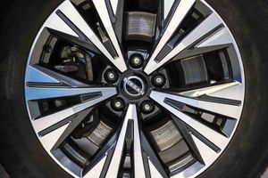 Nissan X-Trail 5pl 1.5 e-POWER 152kW 4x2 A/T N-Connecta **Techo panorámico** - Foto 23