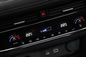 Nissan X-Trail 5pl 1.5 e-POWER 152kW 4x2 A/T N-Connecta **Techo panorámico** - Foto 44