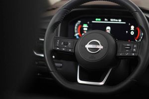 Nissan X-Trail 5pl 1.5 e-POWER 152kW 4x2 A/T N-Connecta **Techo panorámico** - Foto 34