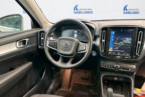 Volvo XC40 1.5 T5 Twin Recharge Inscription Auto - Foto 3