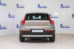 Volvo XC40 1.5 T5 Twin Recharge Inscription Auto - Foto 4