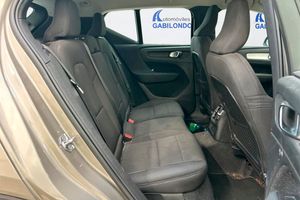 Volvo XC40 1.5 T5 Twin Recharge Inscription Auto - Foto 6
