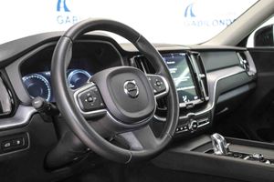 Volvo XC60 2.0 T8 AWD Inscription Auto - Foto 5