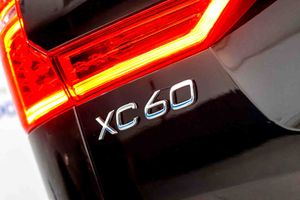 Volvo XC60 2.0 T8 AWD Inscription Auto - Foto 14