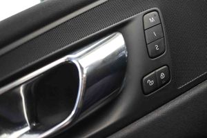 Volvo XC60 2.0 T8 AWD Inscription Auto - Foto 32