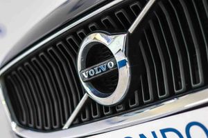 Volvo V60 2.0 D3 Momentum Pro Auto Geartronic - Foto 11