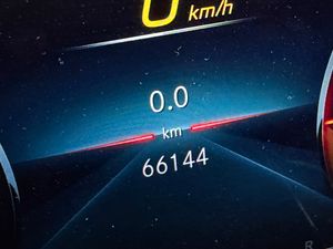 Mercedes GLE GLE 350 de 4MATIC (Híbrido Enchufable) AMG Line *Techo panorámico* - Foto 6