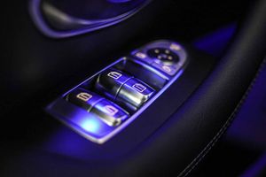 Mercedes Clase E Coupé E 220 d 4MATIC AMG Line **Techo panorámico** - Foto 27