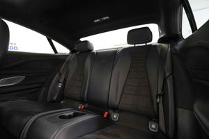 Mercedes Clase E Coupé E 220 d 4MATIC AMG Line **Techo panorámico** - Foto 50