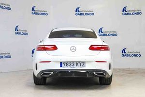 Mercedes Clase E Coupé E 220 d 4MATIC AMG Line **Techo panorámico** - Foto 4