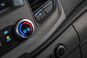 Ford Transit T330 L3H2 2.0 EcoBlue Trend - Foto 37