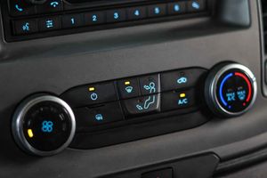 Ford Transit T330 L3H2 2.0 EcoBlue Trend - Foto 35