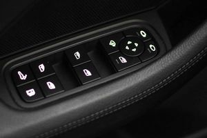 Porsche Panamera 4 E-Hybrid - Foto 34