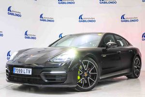 Porsche Panamera 4 E-Hybrid - Foto 11
