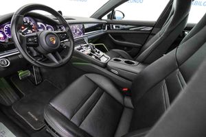 Porsche Panamera 4 E-Hybrid - Foto 30