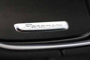 Porsche Panamera 4 E-Hybrid - Foto 48
