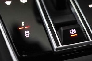 Porsche Panamera 4 E-Hybrid - Foto 49