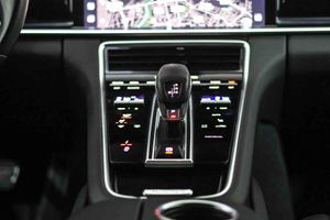 Porsche Panamera 4 E-Hybrid - Foto 47