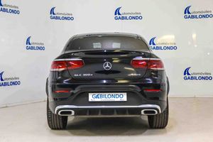 Mercedes GLC Coupé GLC 300 e 4MATIC **AMG Line** - Foto 4