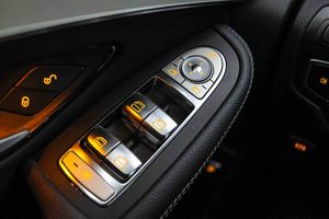 Mercedes GLC Coupé GLC 300 e 4MATIC **AMG Line** - Foto 34