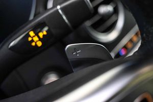 Mercedes GLC Coupé GLC 300 e 4MATIC **AMG Line** - Foto 43