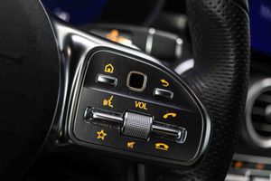 Mercedes GLC Coupé GLC 300 e 4MATIC **AMG Line** - Foto 40