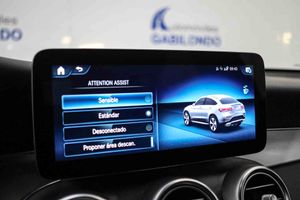 Mercedes GLC Coupé GLC 300 e 4MATIC **AMG Line** - Foto 66