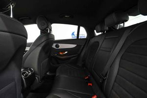 Mercedes GLC Coupé GLC 300 e 4MATIC **AMG Line** - Foto 54