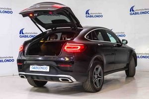 Mercedes GLC Coupé GLC 300 e 4MATIC **AMG Line** - Foto 19