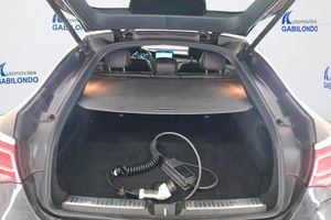 Mercedes GLC Coupé GLC 300 e 4MATIC **AMG Line** - Foto 8