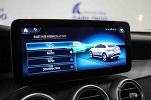 Mercedes GLC Coupé GLC 300 e 4MATIC **AMG Line** - Foto 65