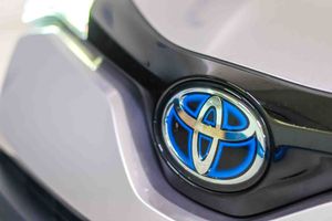 Toyota C-HR 2.0 180H Advance - Foto 9