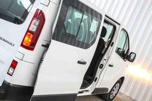 Renault Trafic Combi L1 1.6 dCi Energy Zen *9 PLAZAS* - Foto 20