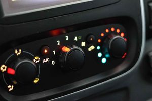 Renault Trafic Combi L1 1.6 dCi Zen **9 Plazas** - Foto 41