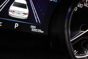 Toyota Camry 2.5 220H Advance - Foto 6