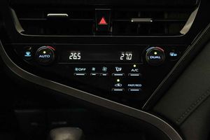 Toyota Camry 2.5 220H Advance - Foto 42