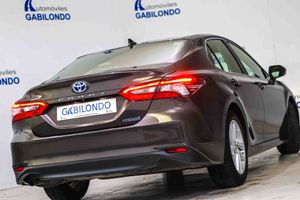 Toyota Camry 2.5 220H Advance - Foto 24