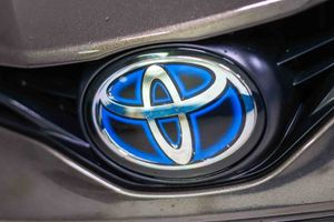 Toyota Camry 2.5 220H Advance - Foto 9