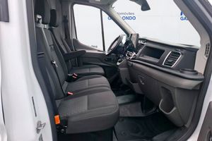 Ford Transit E-Transit 350 L2H2 135kW 75/68kWh Trend Business *Eléctrico* - Foto 4