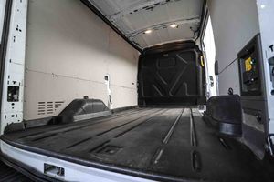 Ford Transit E-Transit 350 L2H2 135kW 75/68kWh Trend Business *Eléctrico* - Foto 25