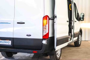 Ford Transit E-Transit 350 L2H2 135kW 75/68kWh Trend Business *Eléctrico* - Foto 22