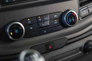 Ford Transit L4 2.0 Ecoblue Trend Business **Chasis cabina** - Foto 29