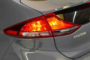 Hyundai IONIQ 1.6 GDI PHEV Klass DCT - Foto 20