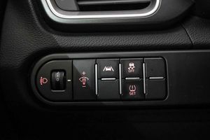 Kia XCeed 1.0 T-GDi Drive 74kW (100CV) - Foto 27