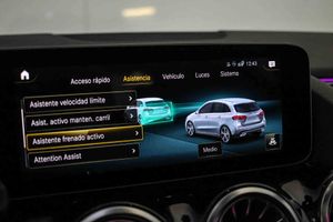 Mercedes Clase B B 180 d **AMG Line** Techo panorámico** - Foto 62