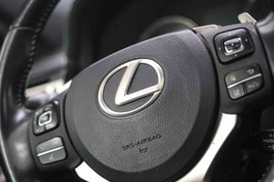 Lexus RC 2.5 300h Executive Navigation - Foto 35